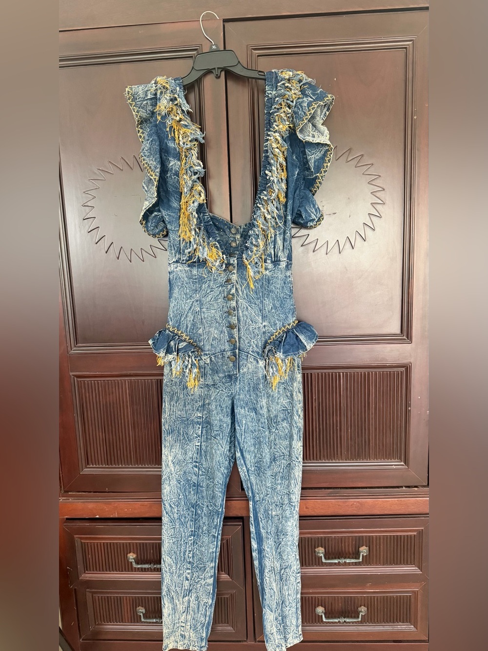CARELLI Vintage Distressed Blue Cotton Denim Ruffle Overalls Jumpsuit RARE Sz S